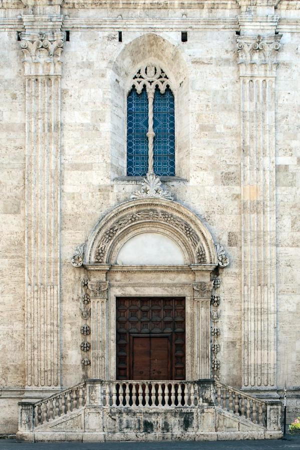Porta Della Musa Ascoli Piceno Exterior photo